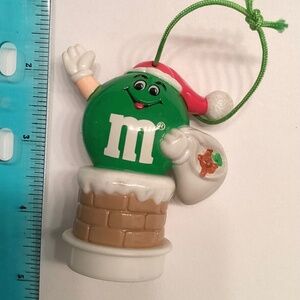 1993… GREEN M&M Candy Tube Top Ornament… Collectible!